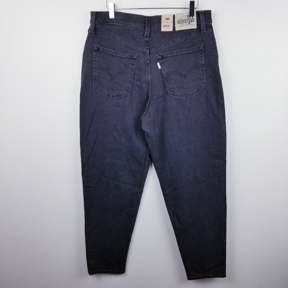 Levi's SilverTab A36990001 High-Waisted Mom Jeans Black NWT - Picture 2 of 11